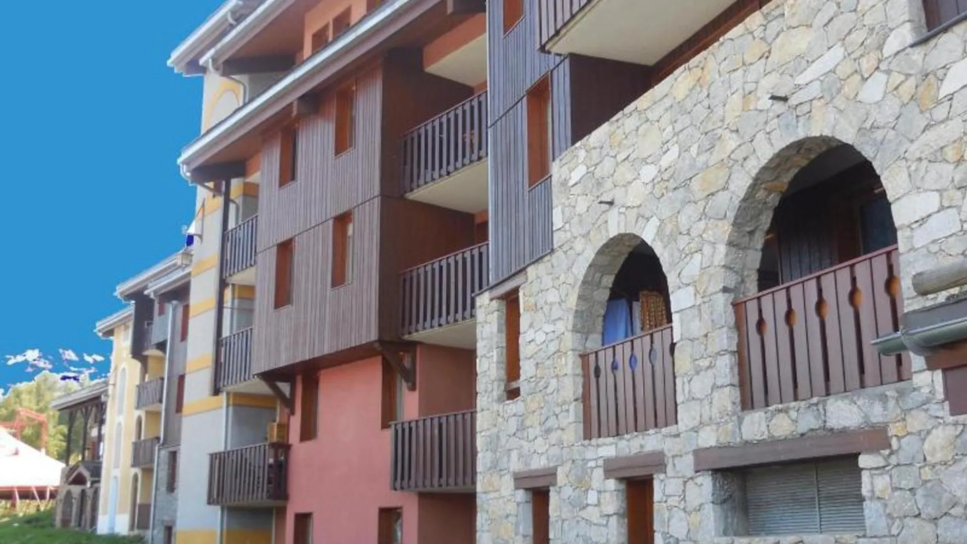 Grand Duplex Confort Au Centre, 6 Pers, Garage, Balcon, Proche Commerces Et Pistes - Fr-1-181-2459 La Plagne-Tarentaise 0*,